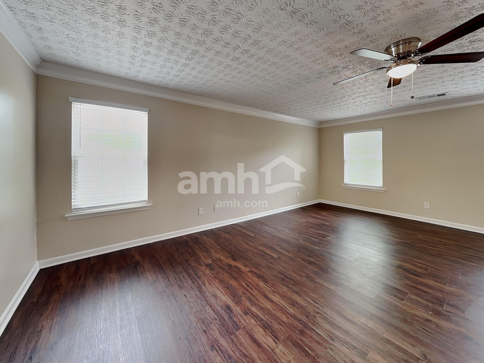 Building Photo - 3215 Deer Valley Dr NW