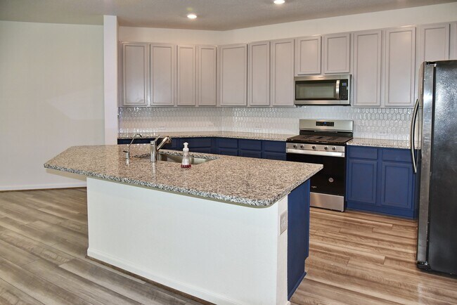 Building Photo - 20119 Little Cub Ln