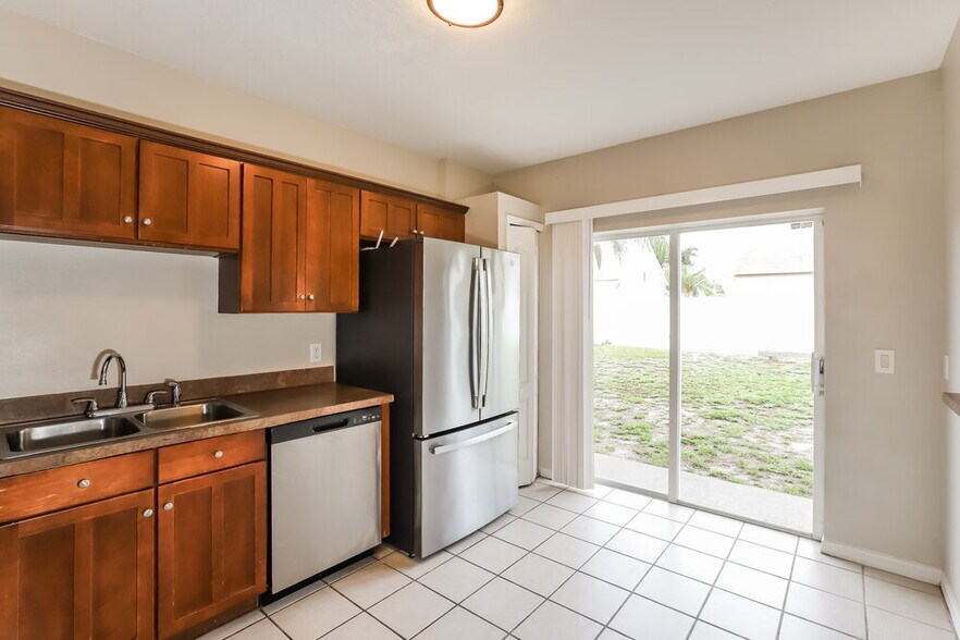 Building Photo - 12722 Adventure Dr