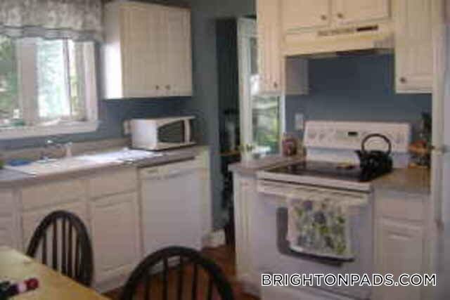 Building Photo - 45 Harriet St