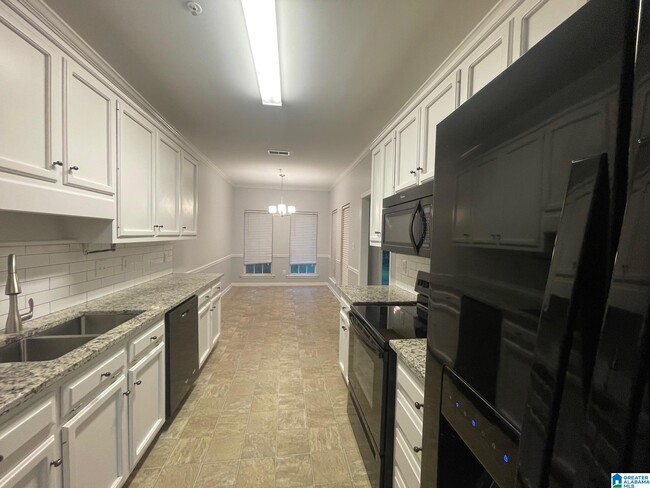 Building Photo - 681 Treymoor Lake Cir