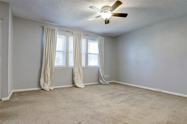 Building Photo - 10458 Hammerly Blvd