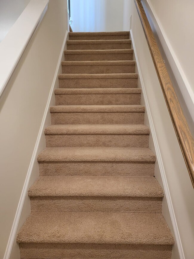 Building Photo - 436 Church St