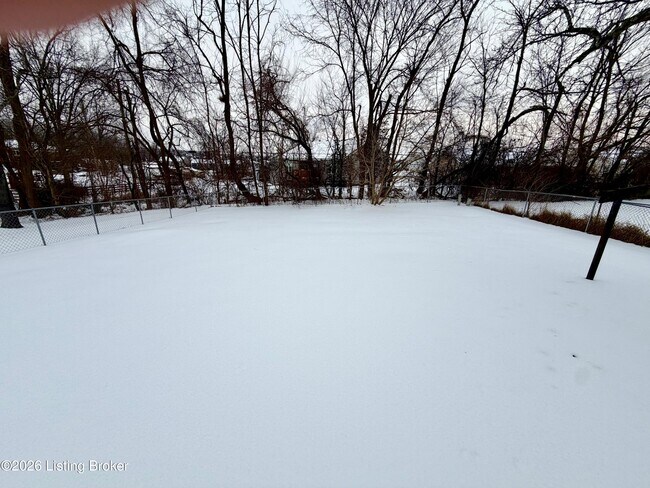 Building Photo - 10809 Oreland Mill Rd