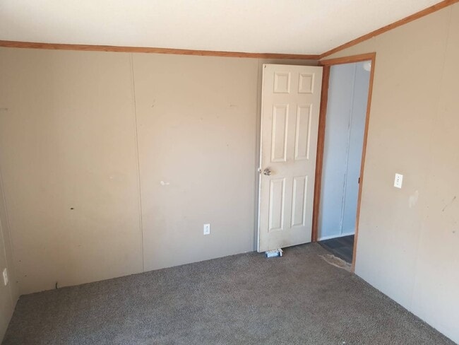 Building Photo - 2651 Windy Hill Rd