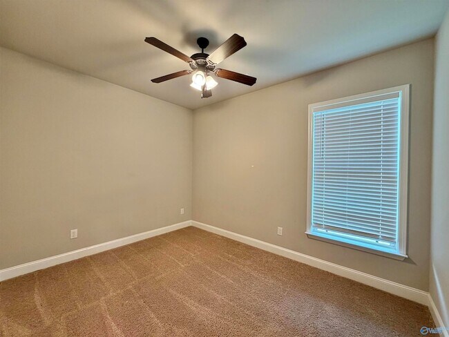 Building Photo - 12804 Hudbug Dr