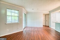 Building Photo - 1504 Lincoln Way