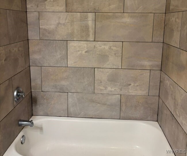 Building Photo - 2096 Seneca St