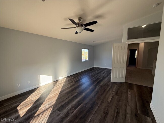 Building Photo - 1373 Dragon Rock Dr