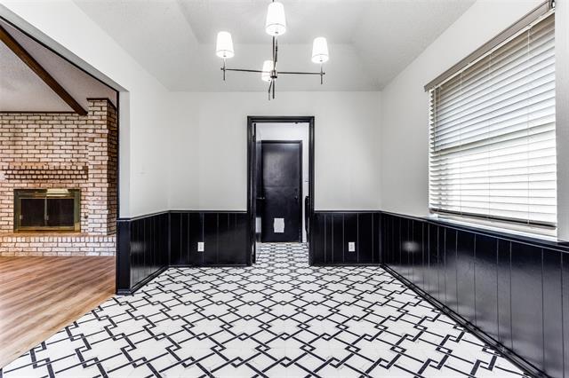 Building Photo - 904 Pebblebrook Dr