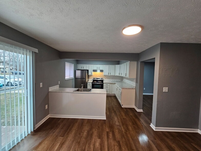 Primary Photo - The Brandt at 6851