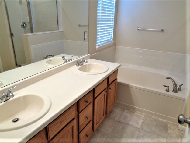 Building Photo - 10530 Humboldt Peak Way