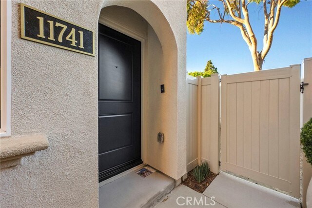 Building Photo - 11741 Rose Dr