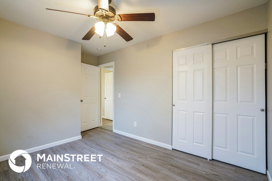 Building Photo - 2825 Dividend Park Dr