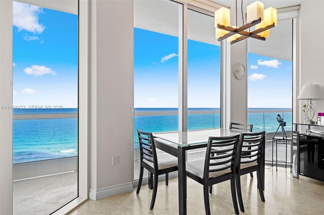 Building Photo - 16047 Collins Ave