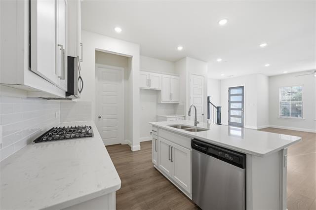 Building Photo - 4624 Piedras Lanzar Dr