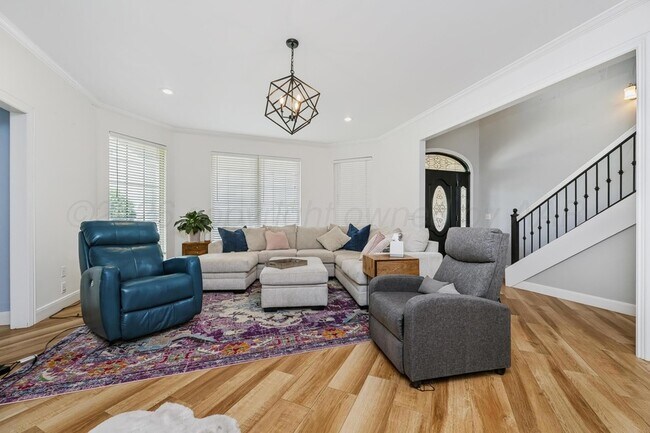 Building Photo - 25 Carnoustie Ln
