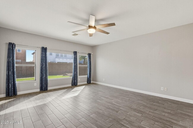 Building Photo - 10915 E Rafael Ave