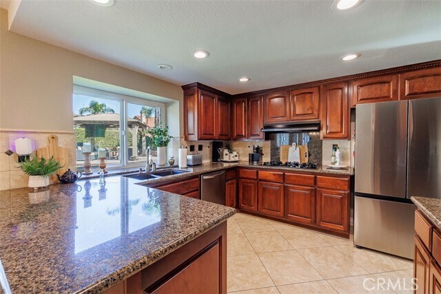 Building Photo - 5540 Green Hollow Ln