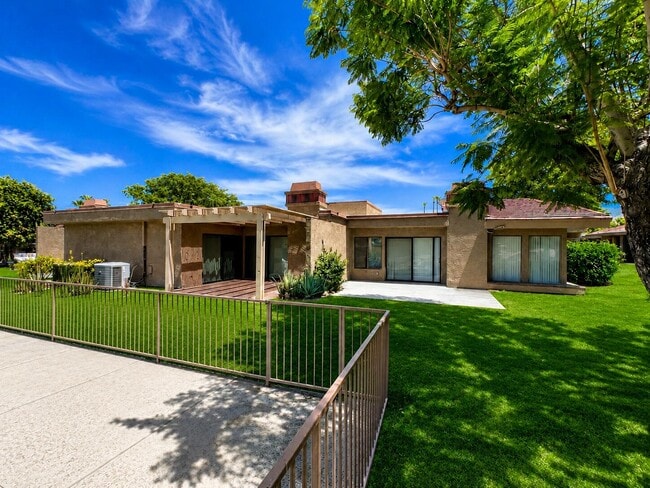 Building Photo - 48973 Canyon Crest Ln