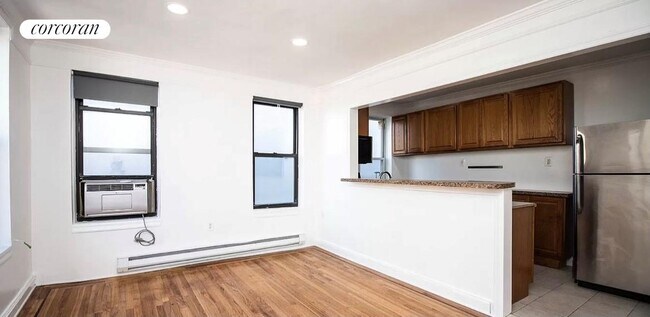 Primary Photo - 884 Bedford Ave