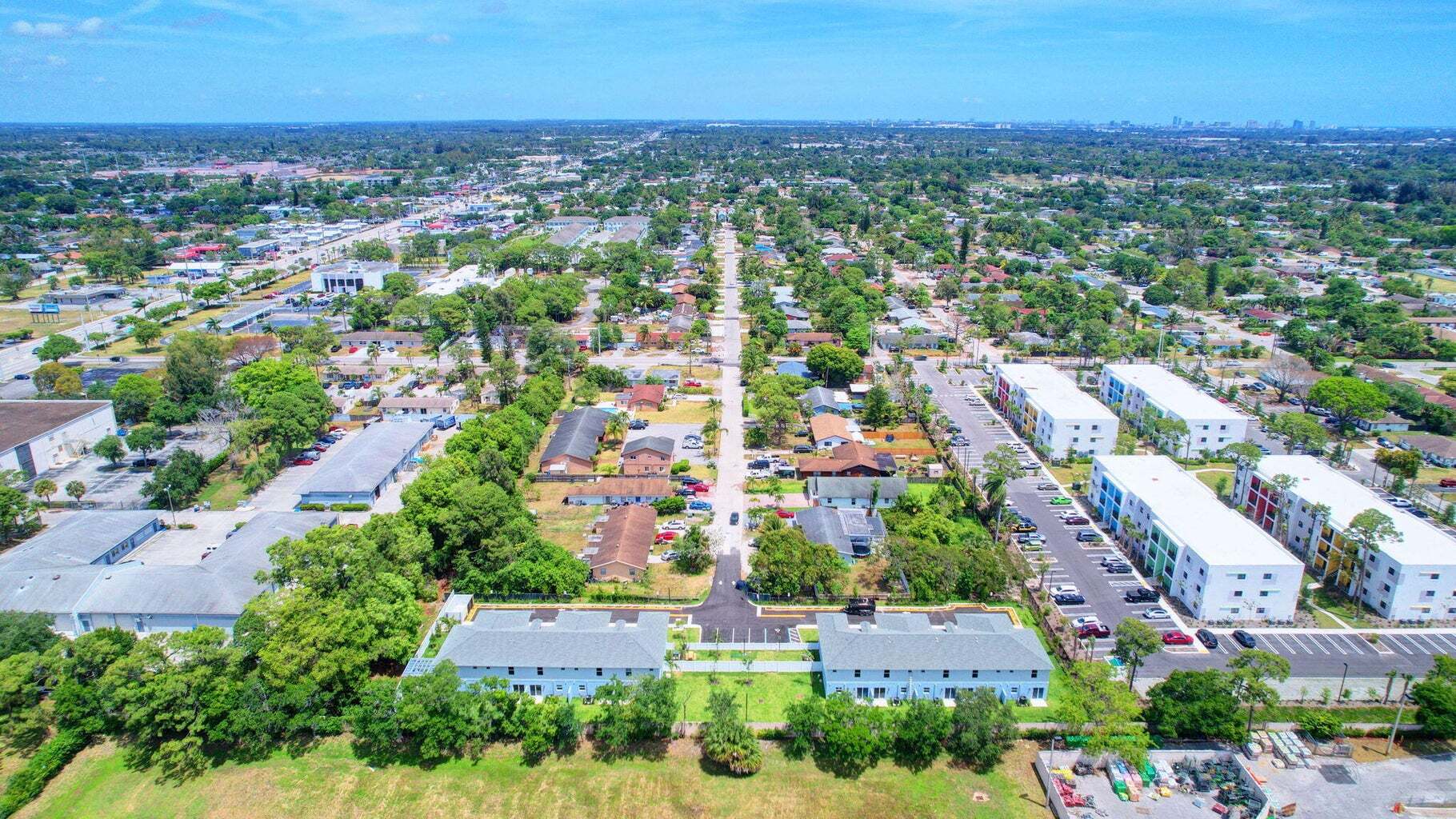 Building Photo - 3871 Patio Ct