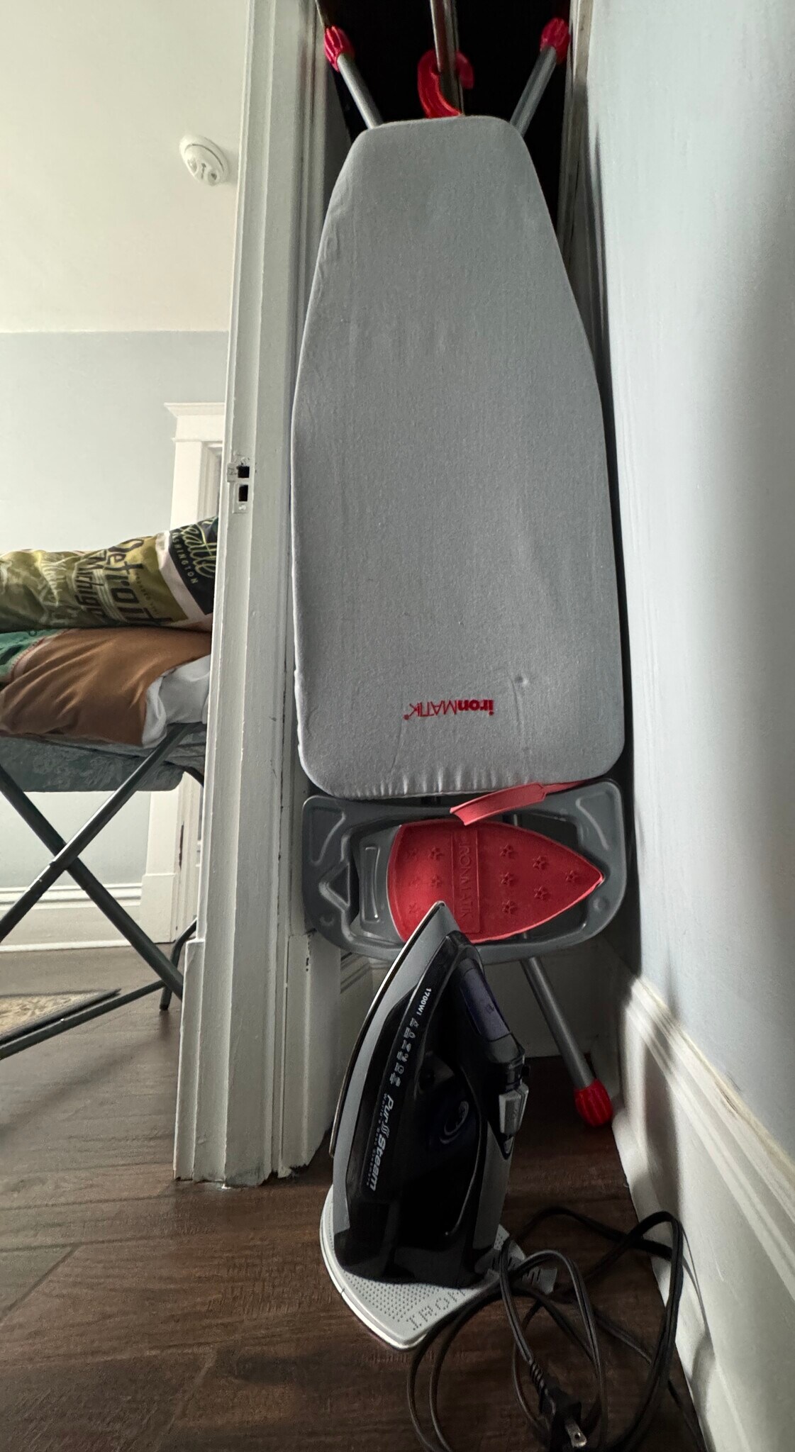 ironing board - 4210 Calvin St