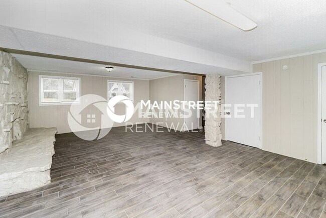 Building Photo - 3 Bedroom Pet-Friendly Home in Memphis, TN with Main Street Renewal