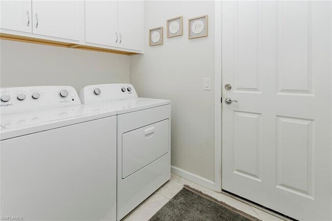 Building Photo - 5988 Mayflower Way