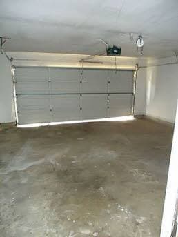 Building Photo - 1604 White Oak Ct