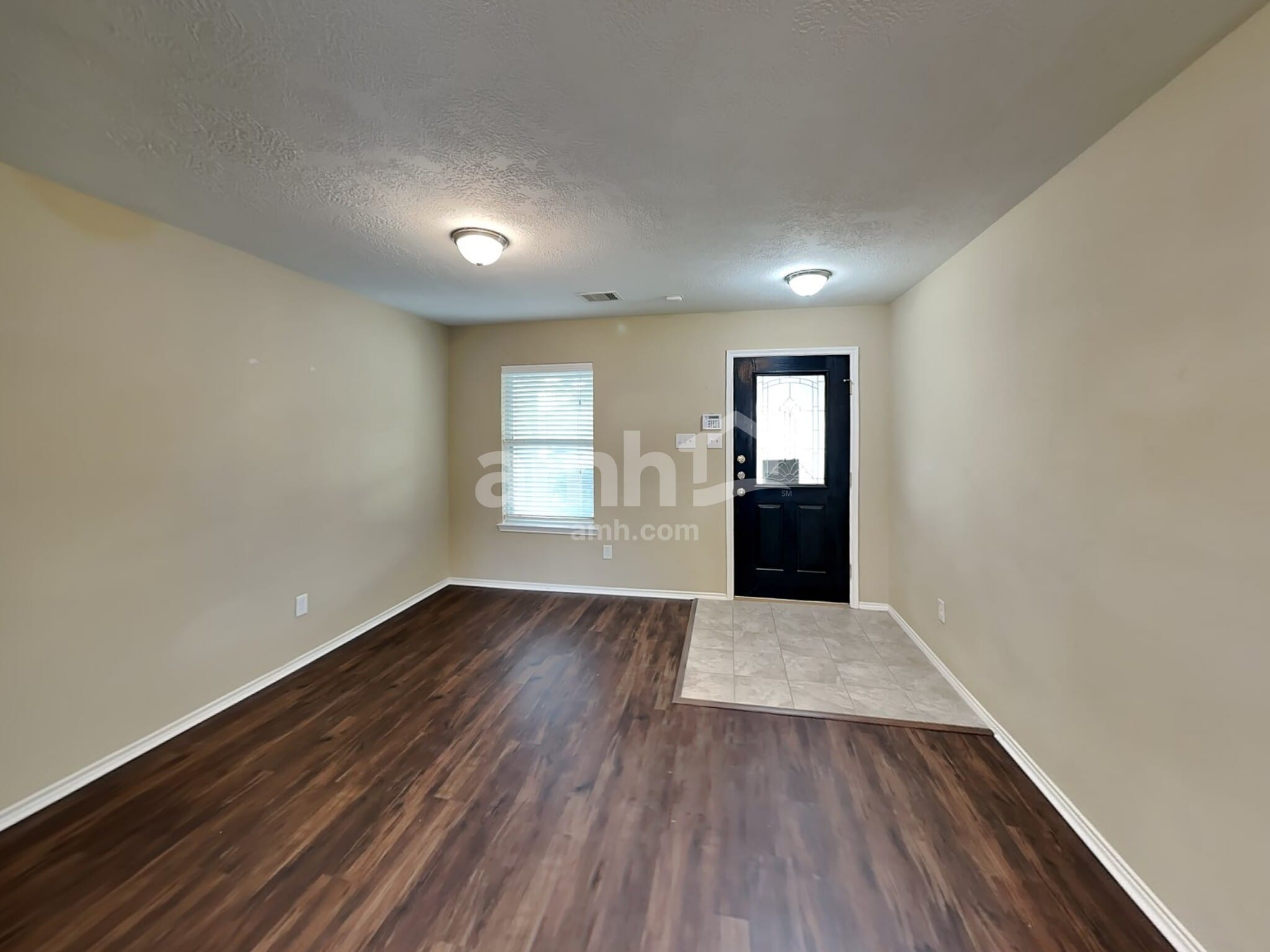 Building Photo - 15326 Boulder Hollow Ln