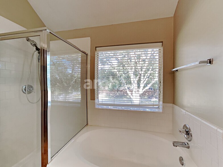 Building Photo - 20263 Eden Pines