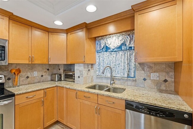 Building Photo - 4950 Gulf Blvd