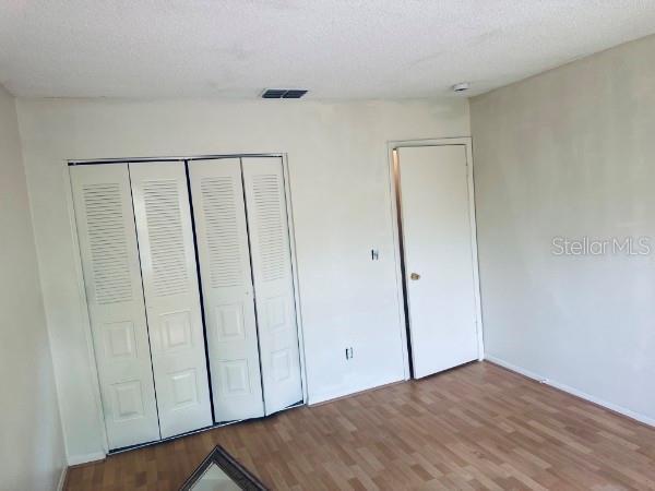 Building Photo - 7132 Waterside Dr