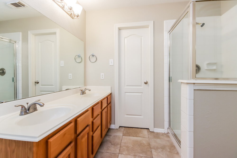 Building Photo - 26622 Cypresswood Dr