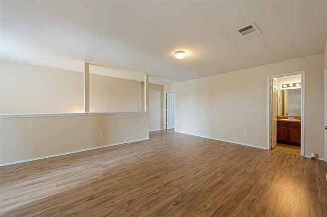 Building Photo - 13405 Lismore Ln