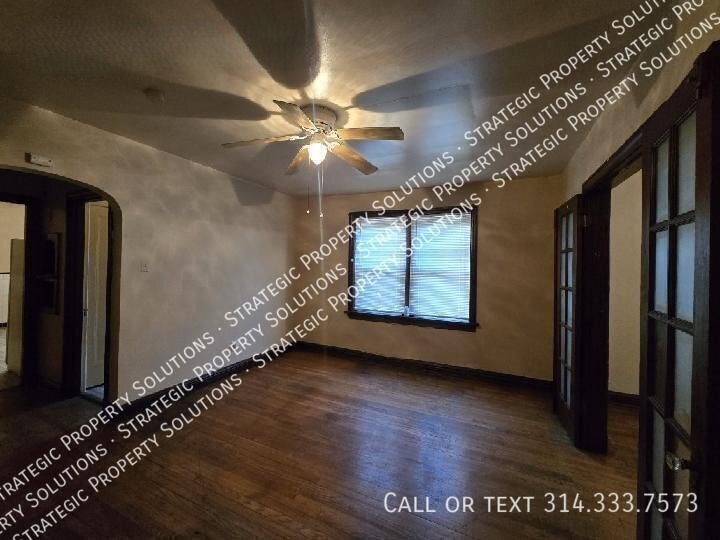 Building Photo - 4732 W Florissant Ave