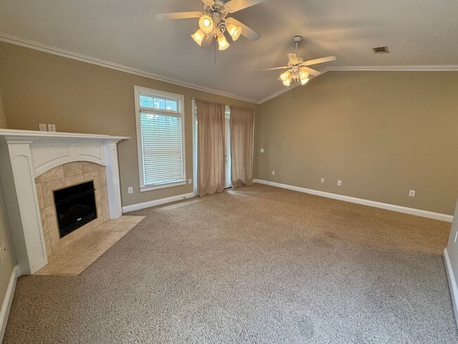 Building Photo - Executive Rental in Pear Alley Condominium...