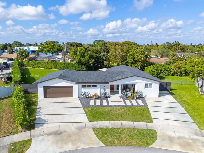 Primary Photo - Southwest 177th Street, Miami, FL 33157 - ...