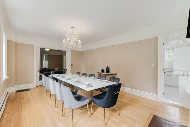 Building Photo - 64 Montebello Rd