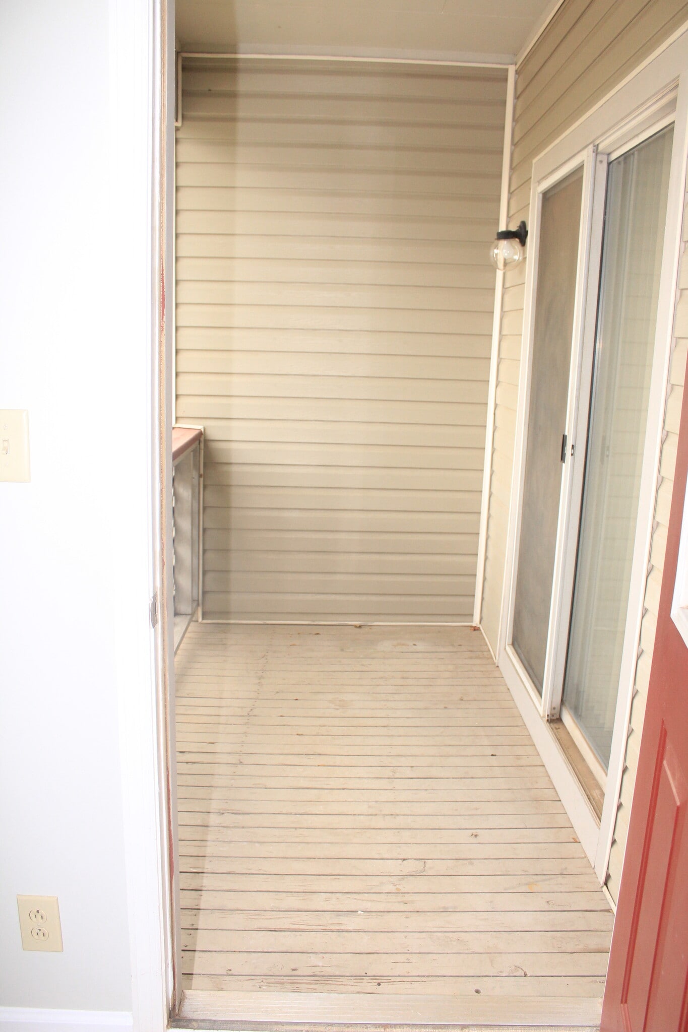 Balcony - Private - 1049 Stones Throw Dr NW