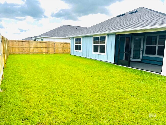 Building Photo - 394 Preston Wy