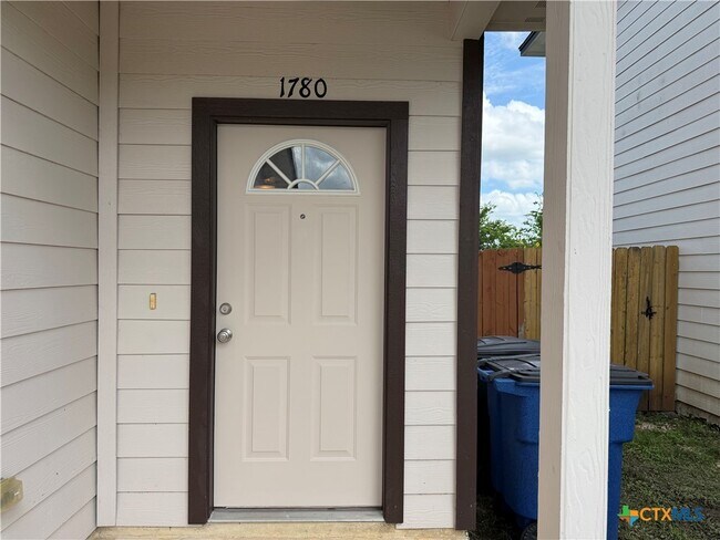 Building Photo - 1780 Tristan Trl