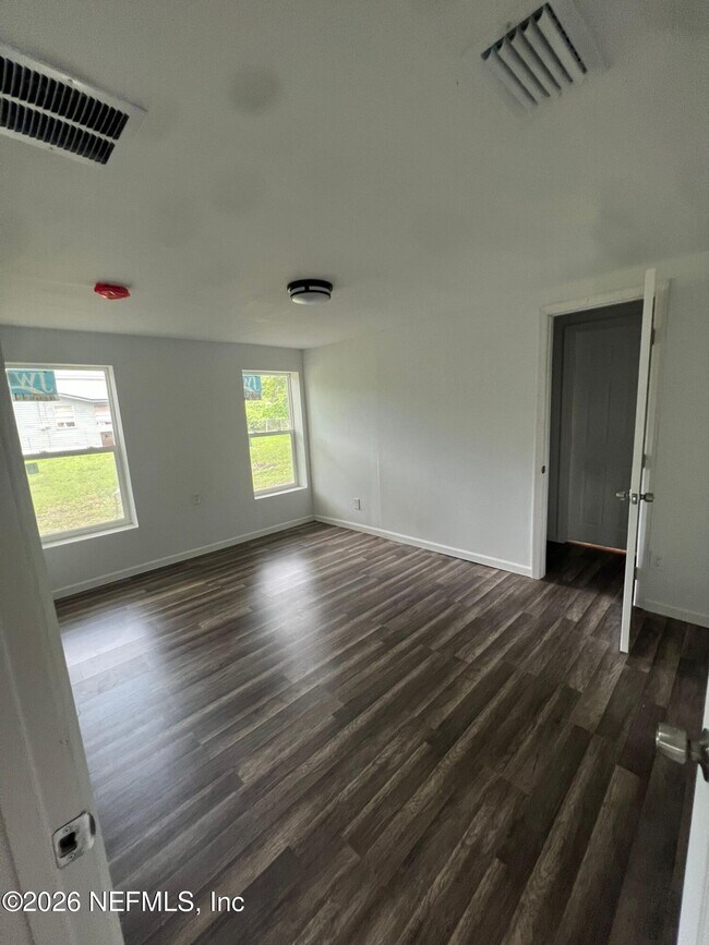 Building Photo - 8319 Dandy Ave