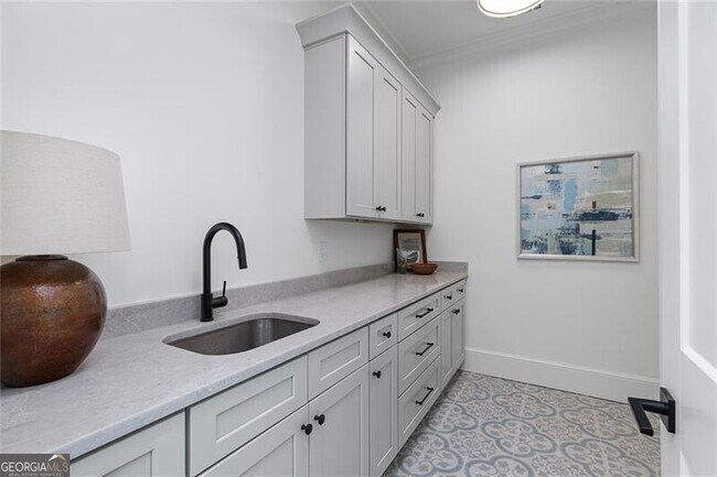 Building Photo - 3290 Dunlop Ct