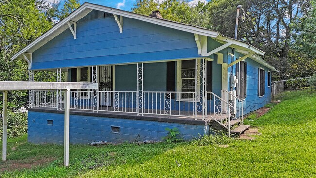 Primary Photo - 5709 13th St S