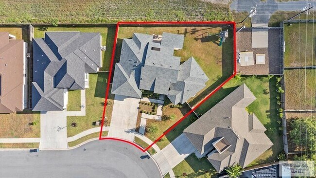 Building Photo - 32 Stone Oak Dr