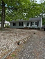 Building Photo - 1217 Galley Ave