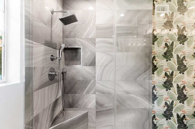 Building Photo - 3156 Dona Emilia Dr