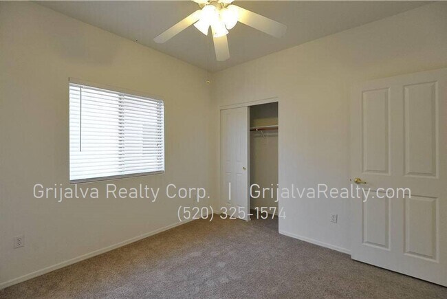 Building Photo - 3 Bedroom / 2 Bath House in Continental Re...